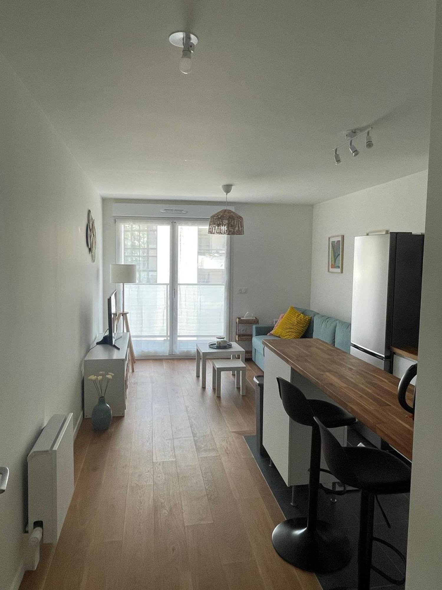 New & Serene II 1 Bedroom Appartement Near La Defense Paris Parking And Fibre シュレンヌ エクステリア 写真