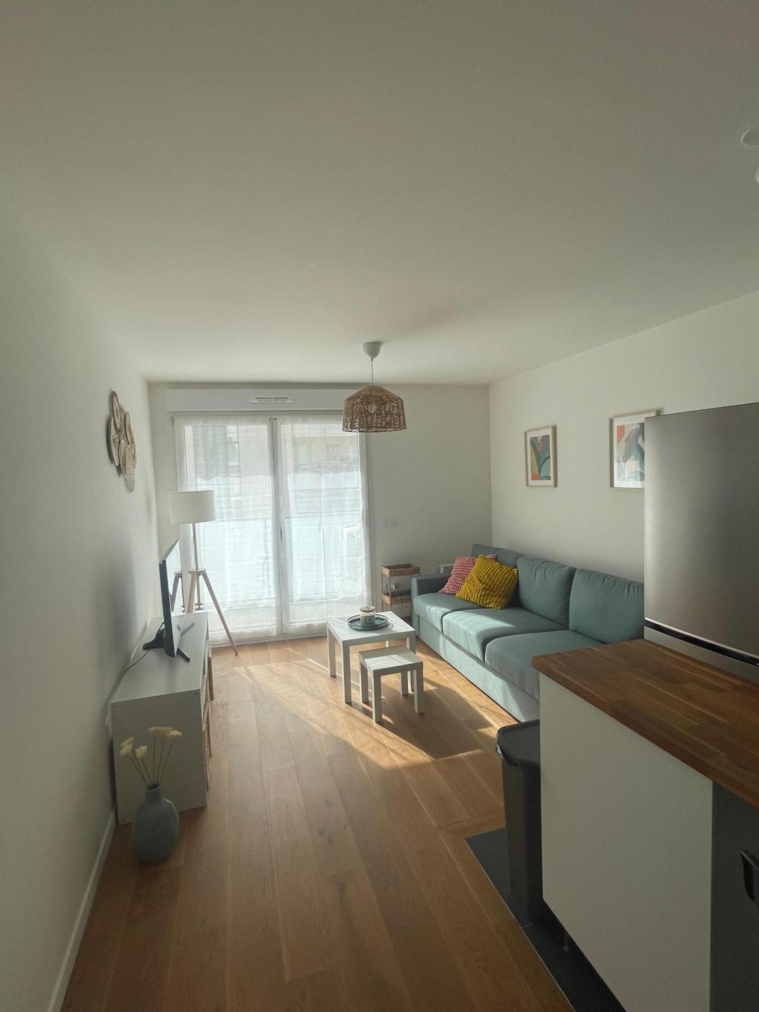New & Serene II 1 Bedroom Appartement Near La Defense Paris Parking And Fibre シュレンヌ エクステリア 写真